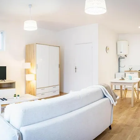 Grand Avec Parking 2pers